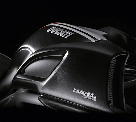 Ducati Diavel AMG Special Edition 3kl