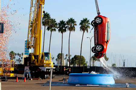 Auto Bungee Jumping 2 chevrolet aveo bungee jumping
