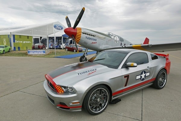 Ford Red Tails Edition Mustang GT_2