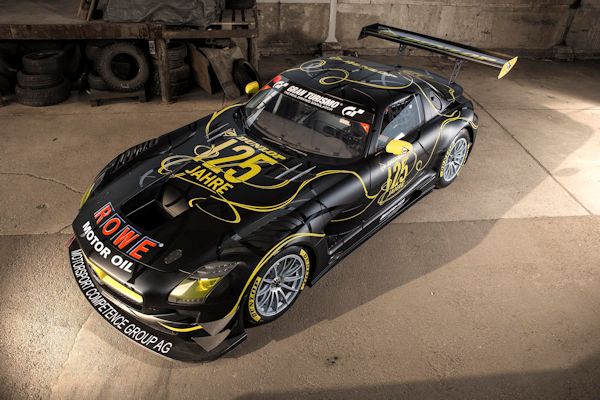 ROWE RACING-SLS AMG GT3 125-Jahre-Dunlop