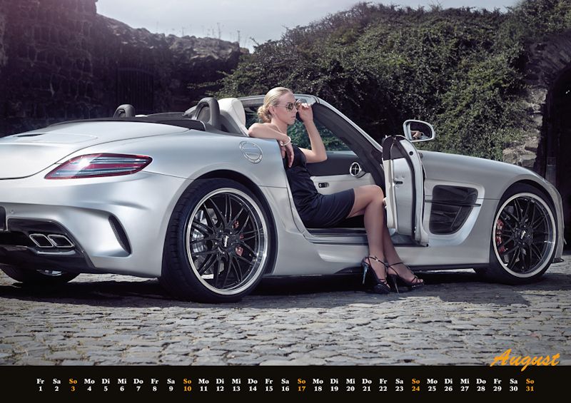 Mit Sternen Und Hübschen Frauen Durch Das Jahr 2014 | AUTODINO