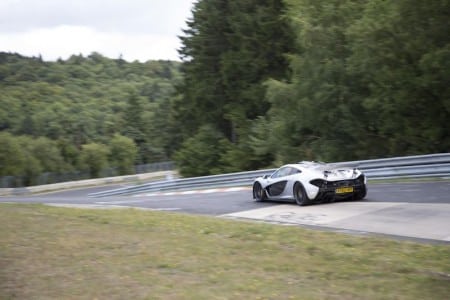 McLaren P1 in der grünen Hölle