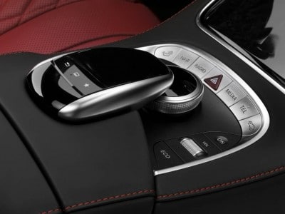 Mercedes-Benz S-Klasse Coupé, Interieur, Touchpad