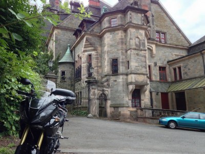 X-Creen Aufsatzscheibe, HJC RPHA-ST, Tiger 1050 und Schloss Ramholz 2 Schloss Ramholz mit Triumph Tiger