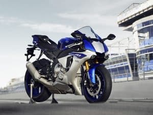 Die neue Yamaha YZF-R1 - Challenge accepted! 2 Neue 2015 Yamaha YZF-R1