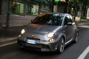 Mini Rennknutschkugel Fiat Abarth 695 Biposto 2 Fiat Abarth 695 Biposto