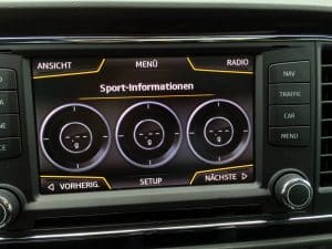 Dauer-Test-Tagebuch SEAT LEON ST CUPRA 290 10 Seat LEON ST CUPRA 290 Navi Infotainment G-Anzeige