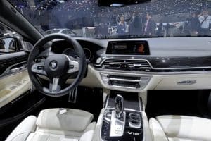 BMW M760Li xDrive Innenraum