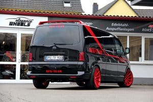 VW T5 Bus im A-Team Design 3 VW T5 Bus Tuning