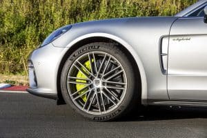 Porsche Panamera Turbo S E-Hybrid geht wie Sau 2 Porsche Panamera Turbo S E-Hybrid