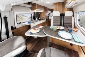 Reisemobile: Vantourer Kastenwagen 3 Reisemobile Kastenwagen Vantourer Innenraum