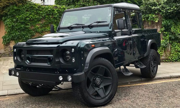 Land Rover Defender Pickup