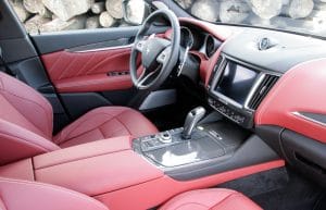 Maserati Levante GTS Probefahrt Innenraum