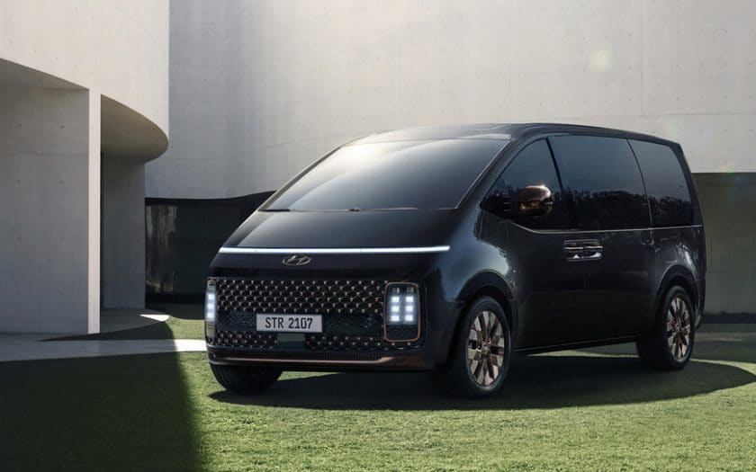 Hyundai Staria Van