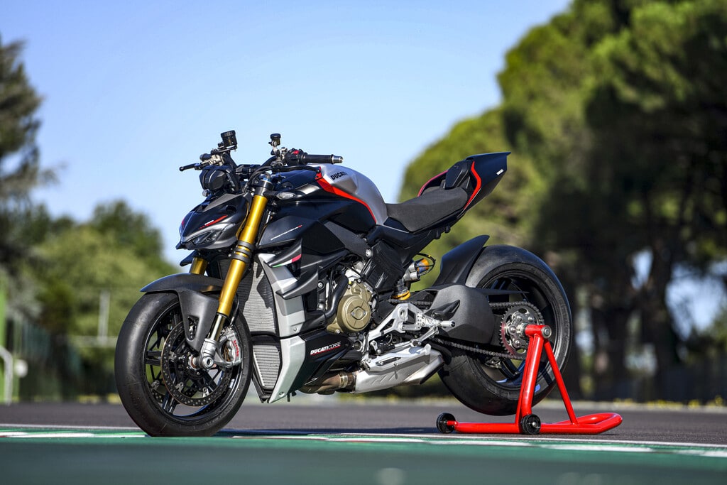 Ducati Streetfighter V4 SP 2
