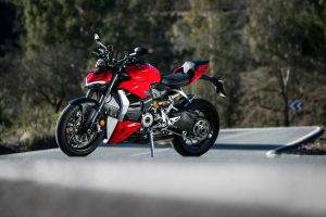 Ducati Streetfighter V2 Test
