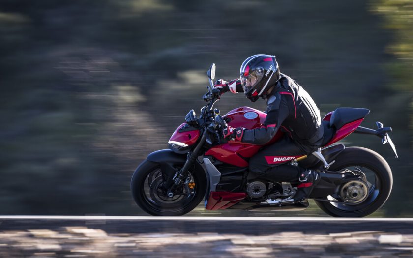 Ducati Streetfighter V2 Test