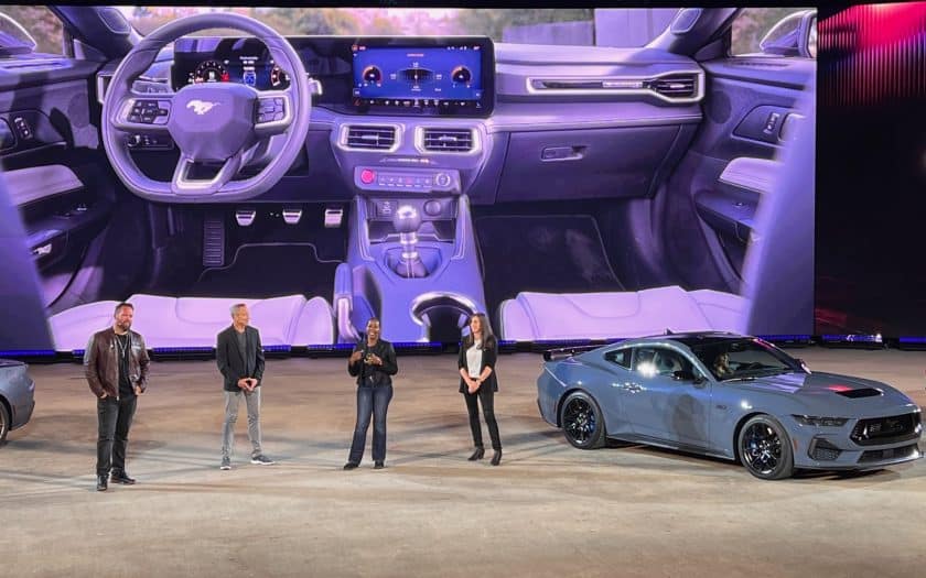 Ford Mustang 2023 Innenraum