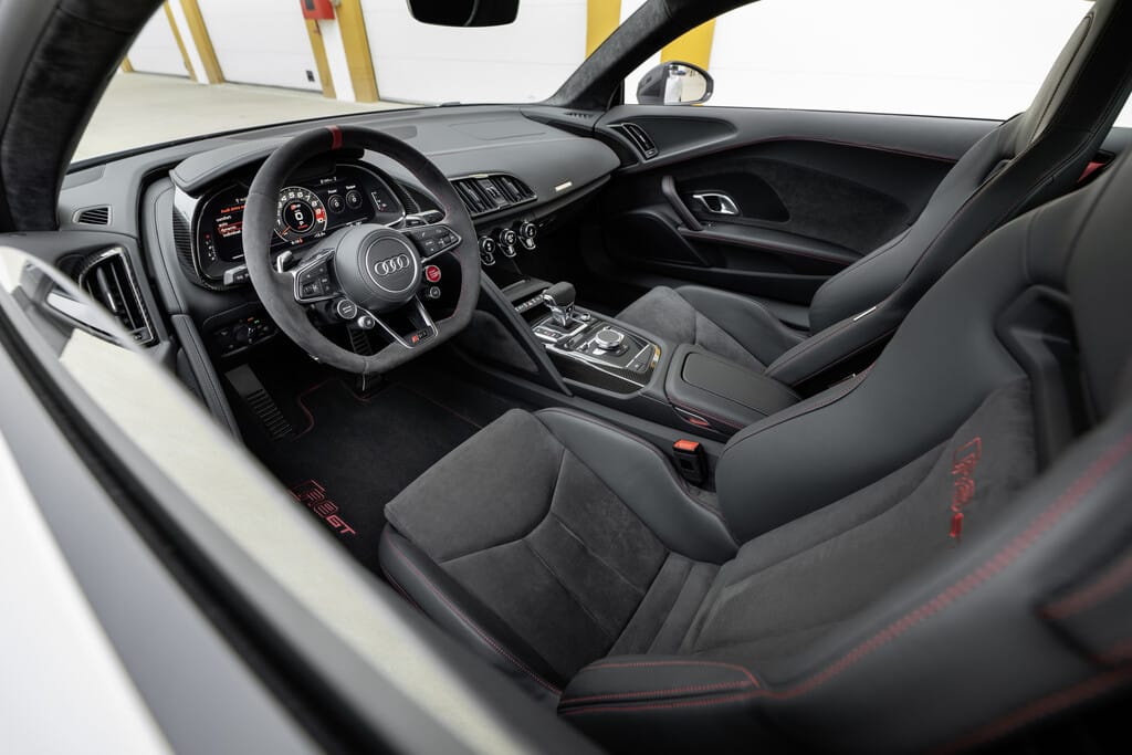 Audi R8 V10 GT RWD Innenraum