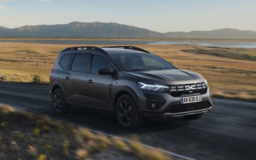 Dacia Jogger Hybrid 140