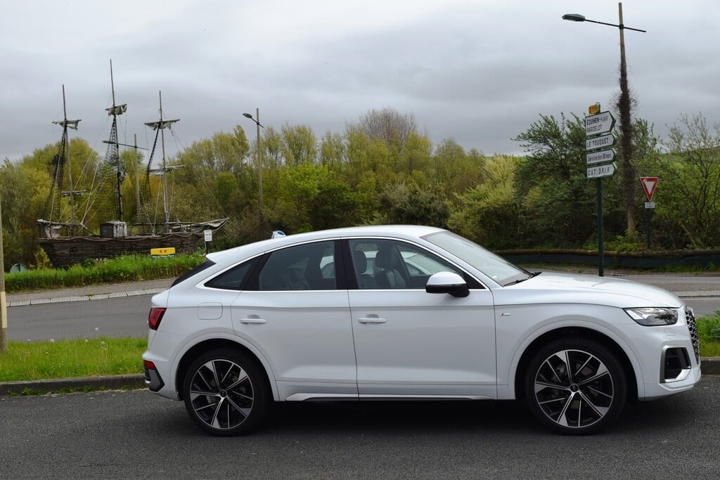 Driven Audi Q5 Sportback AUTODINO
