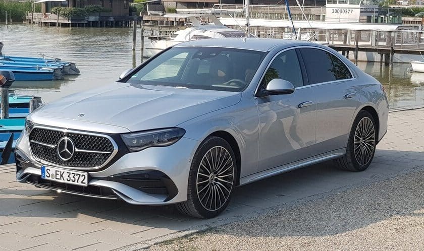 Mercedes-Benz E 400e 4Matic 2024
