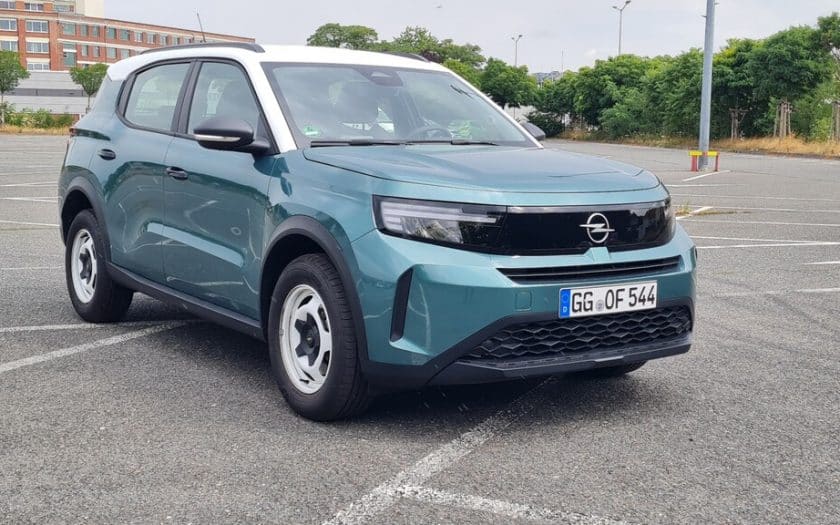 Opel Frontera 1.2 Hybrid Test Fahrzeug