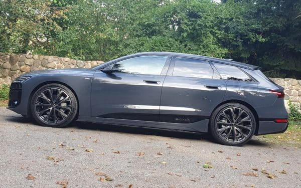 Audi A6 Avant e-Tron Performance Test Fahrzeug
