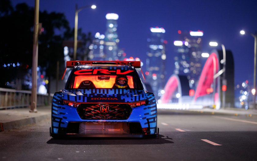 CR V Hybrid Racer6 min