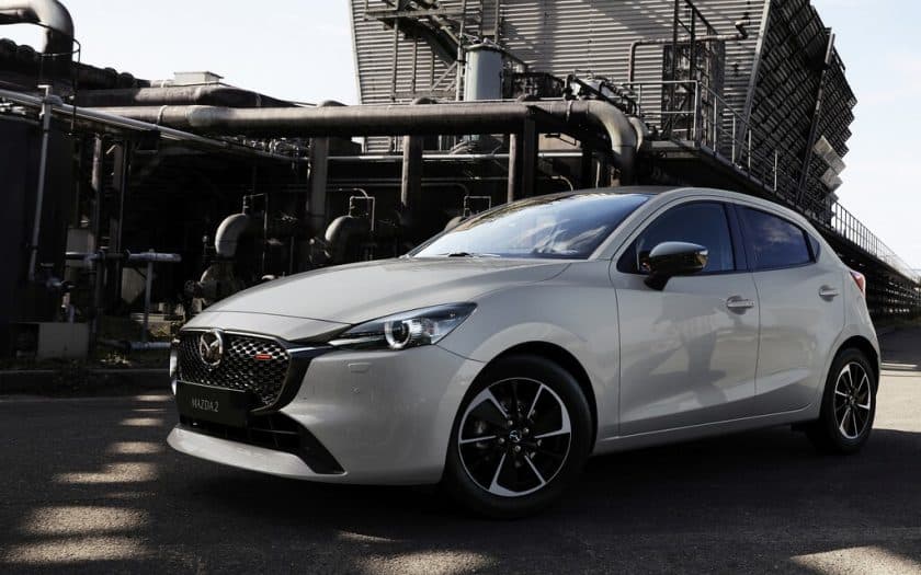 Mazda 2 2023
