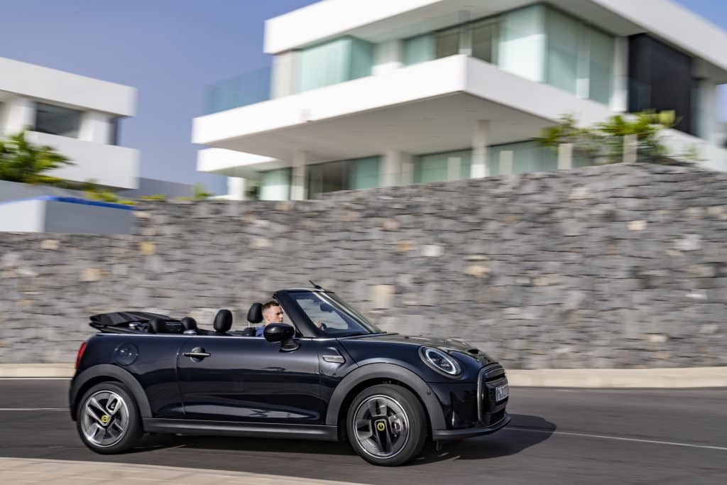 Mini Cooper SE Cabrio