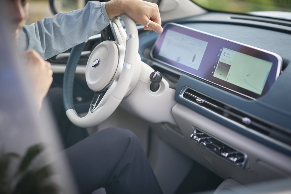 Ora Funky Cat Test 3 Ora Funky Cat Test Innenraum