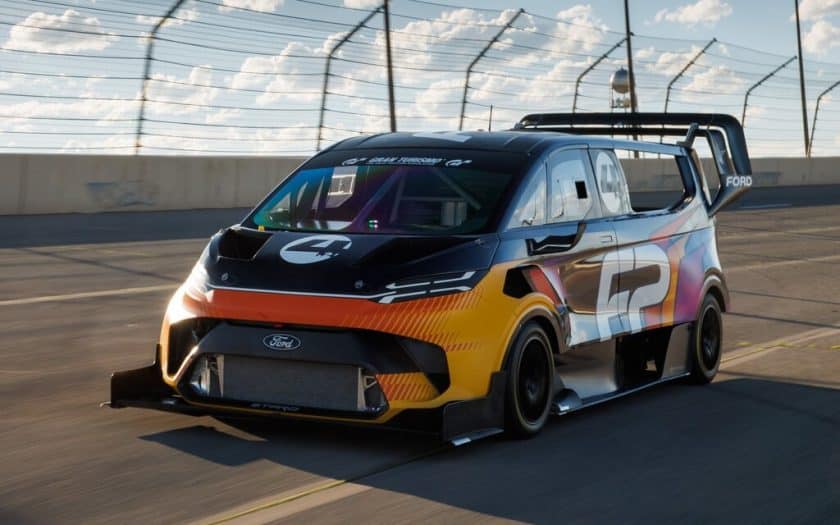 Ford Supervan 4.2-Demonstrator