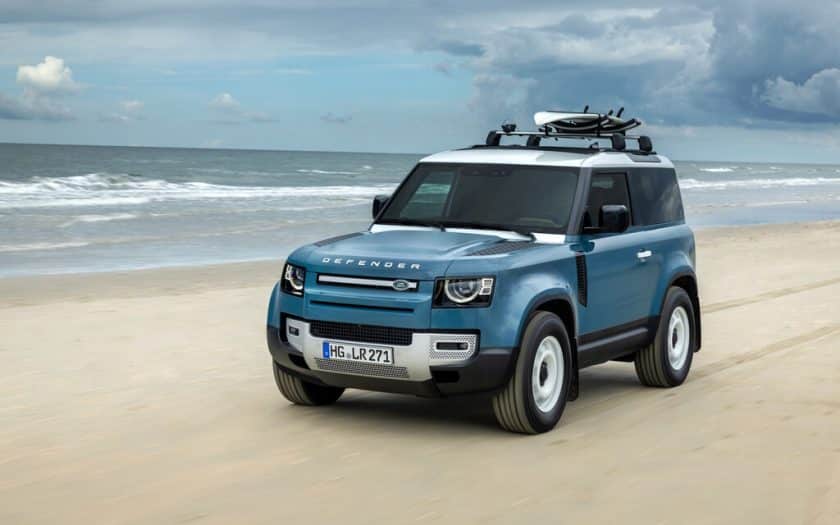 Defender 90 Marine Blue Edition