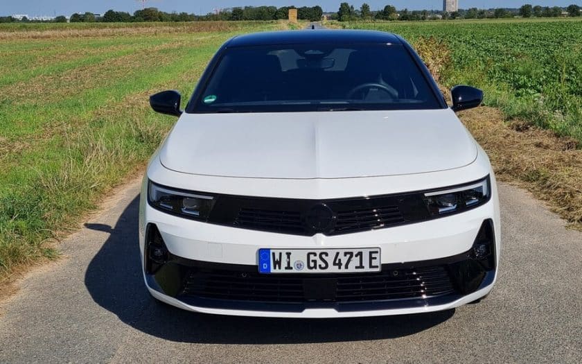 Opel Astra Sports Tourer GSe