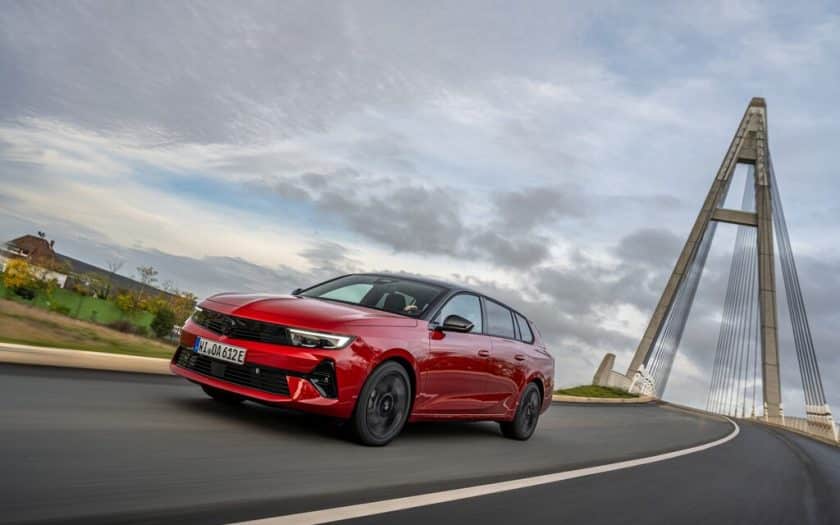 Astra Sports Tourer Electric