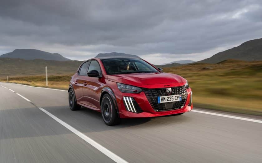 Peugeot e-208 GTi