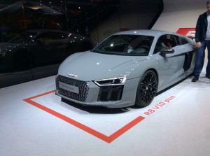 Audi R8 V10 plus   
