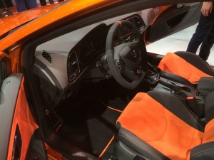 Seat Cross Sport Innenraum         