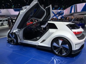 VW GTE         