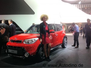 messehostess-kia-soul