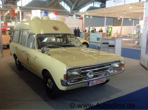 opel-rekord-19s-krankenwagen