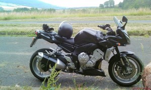 yamaha-fazer-fz1