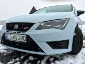 Seat-LEON-ST-CUPRA-290-010       