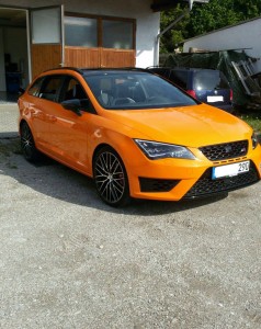 Seat Leon ST Cupra 290 Folierung Orange      