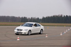 mercedes-workshop_13