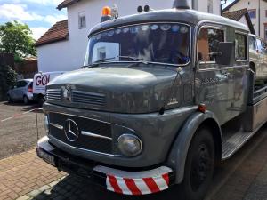 Mercedes Benz Oldtimer LKW 1113