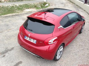 peugeot-208gti_8