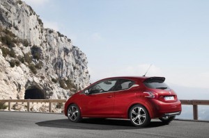 peugeot-208gti_c