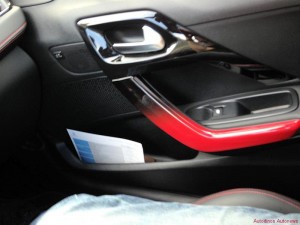 peugeot-208gti_innenraum5